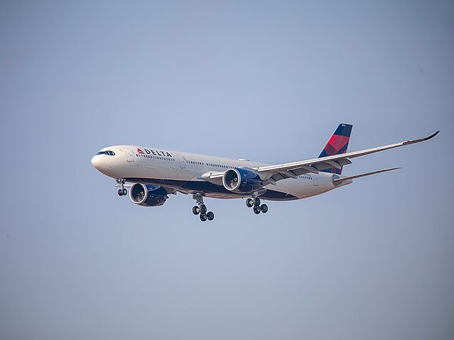 Израильская Правда. American Airlines и Delta объявили, что возобновят полеты в Израиль