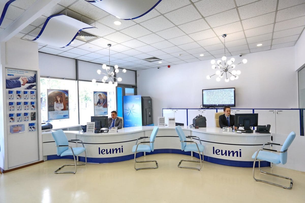 Израильская Правда. банк «Леуми» пытается повысить уровень обслуживания клиентов