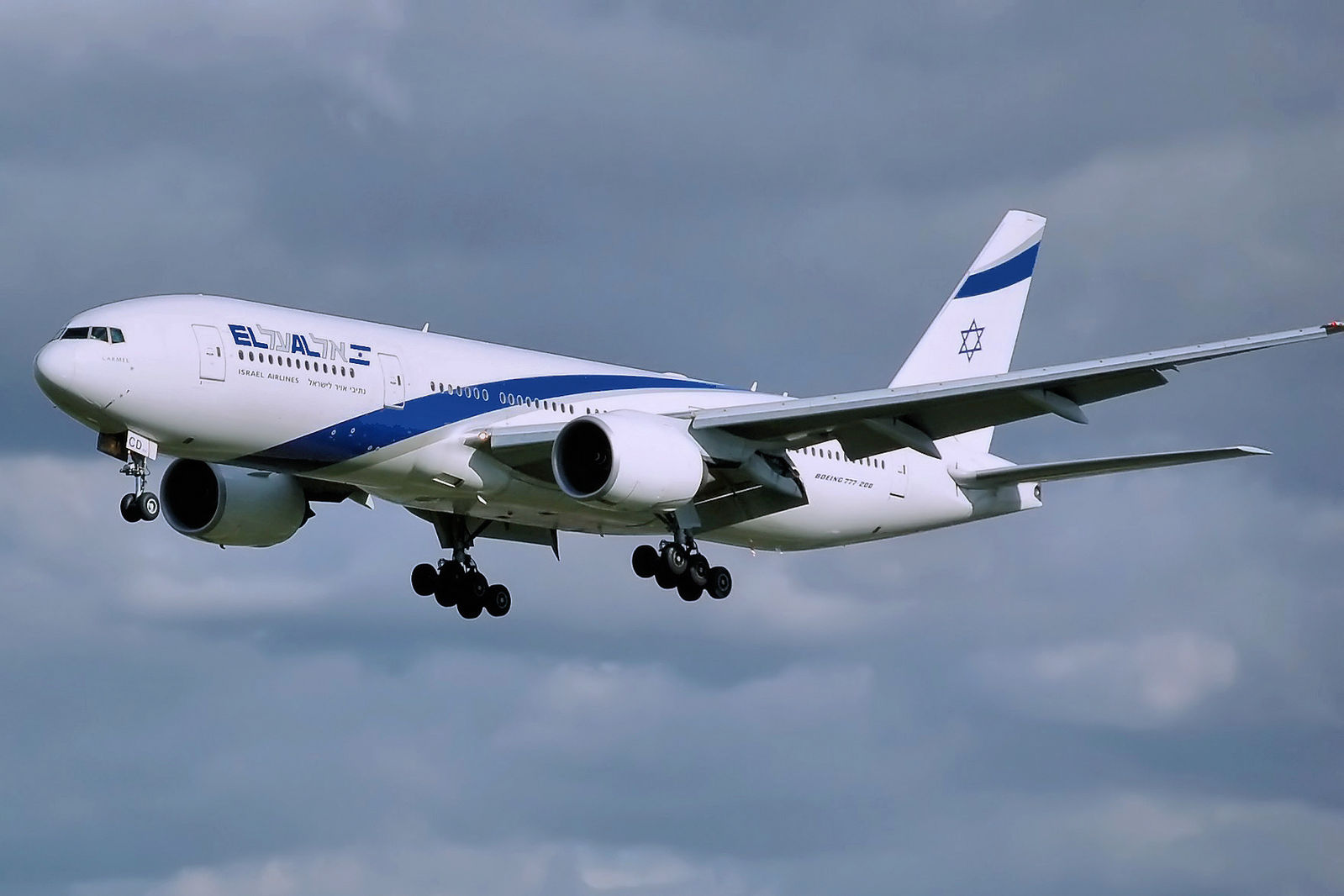 Израильская Правда. Авиакомпанию «Эль Аль» подозревают в завышении цен на билеты