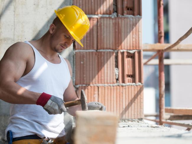 Служба тыла ЦАХАЛ смягчает ограничения и возвращает израильтян на работу