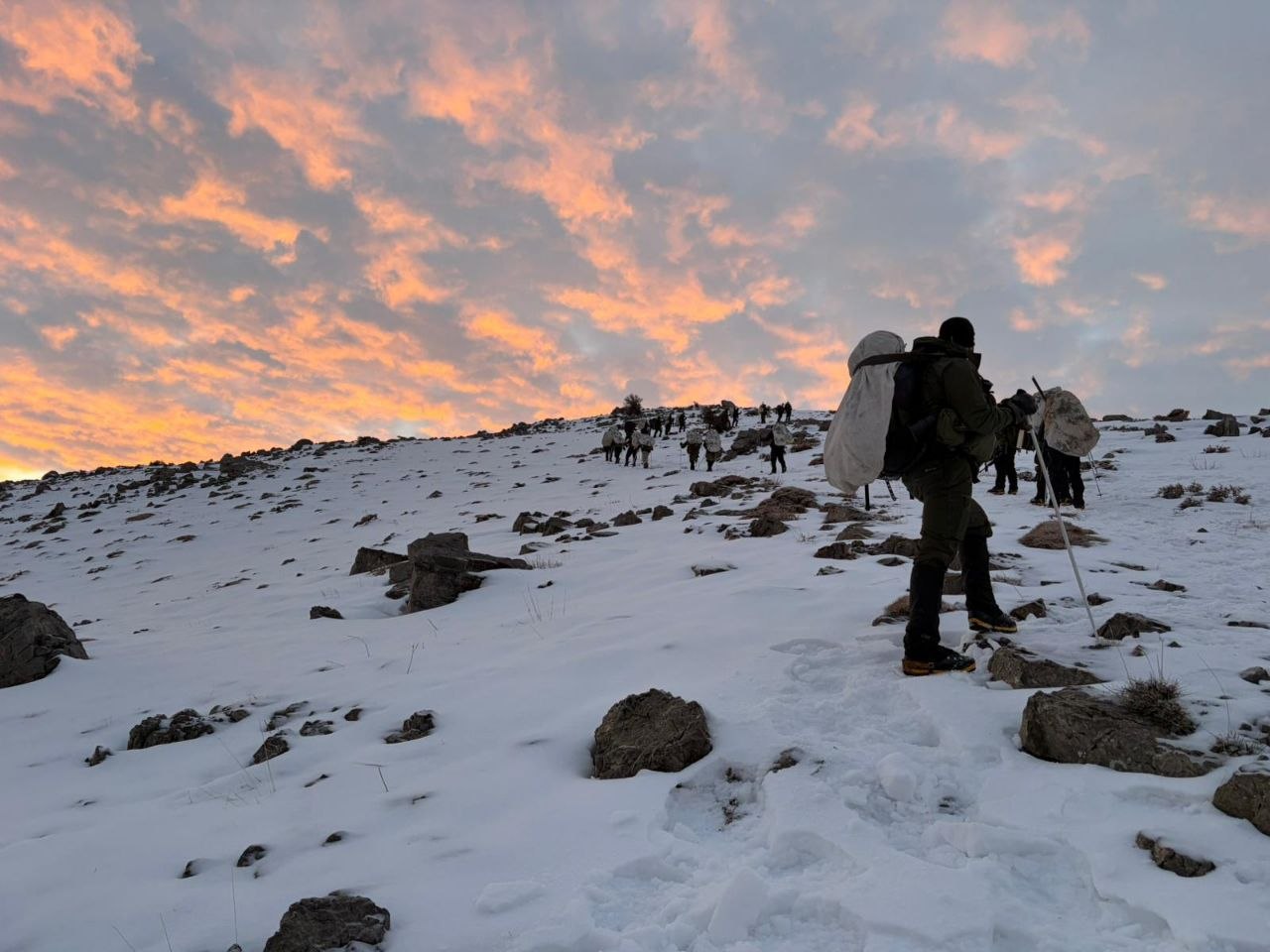 Бойцы израильского горного спецназа на выполнении боевого задания в районе границы с Ливаном.