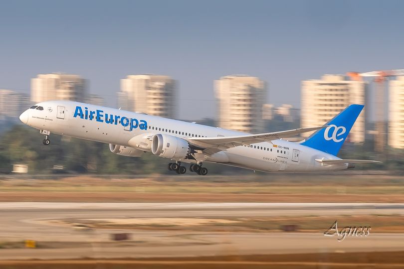 Несмотря на смягчение рекомендаций EASA: Air Europa объявила о продлении отмены рейсов