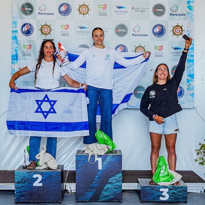 Израильские сёрфингистки блестяще выступили на чемпионате Европы в Португалии в классе iQFOiL